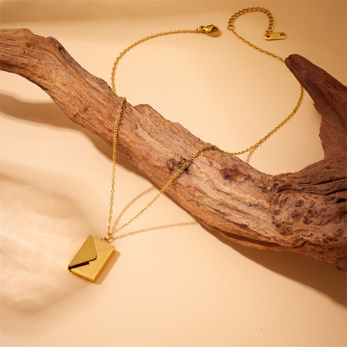 COLLAR CON SOBRE Y CARTA DE AMOR 2X1